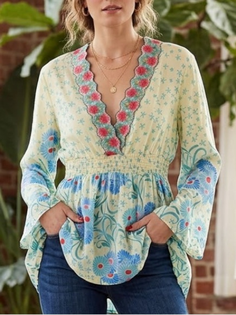 Sundance 100% Silk Floral Tunic Top Blouse M Boho Cottagecore Embroidered V Neck